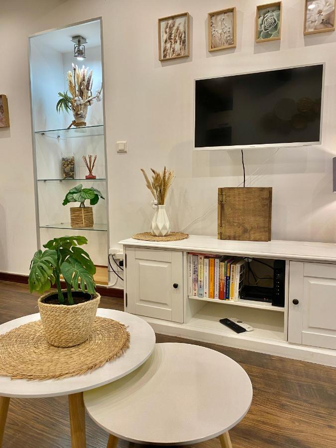 Le Rue Longue Apartment *